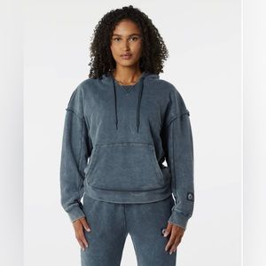 Alphalete Women’s Verry Terry Sweatshirt